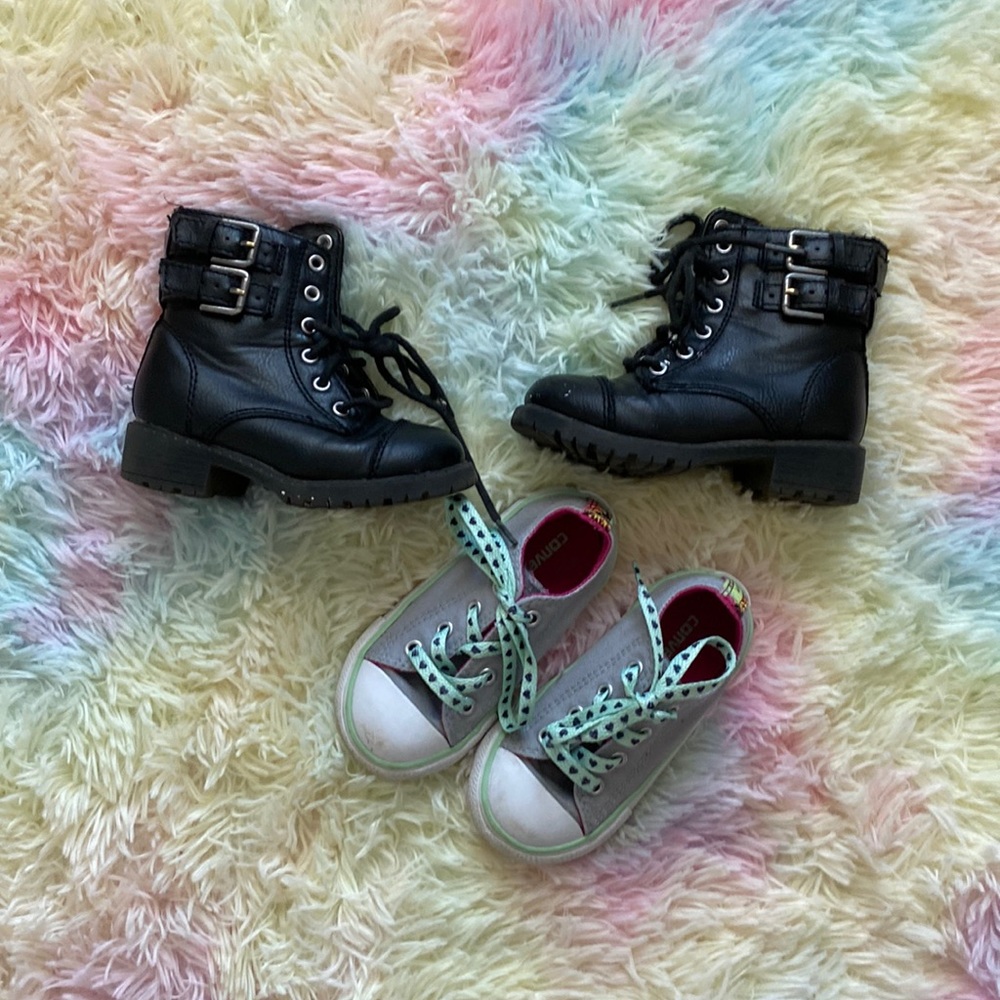 Lot girls size 7 shoes